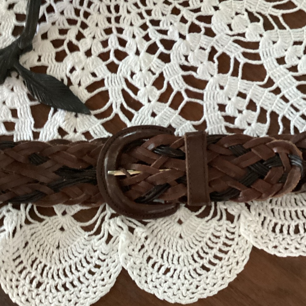 Woven Leather Braided Belt in Brown